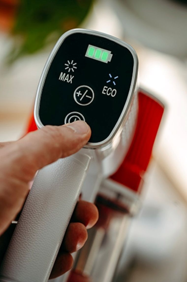 Adler, odkurzacz pionowy