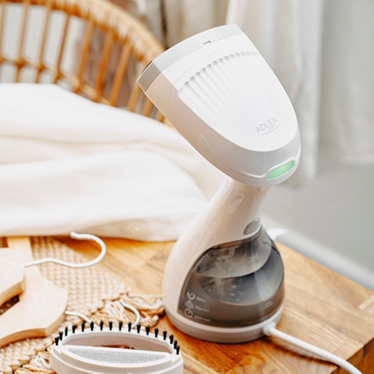 Adler, parownica do ubrań