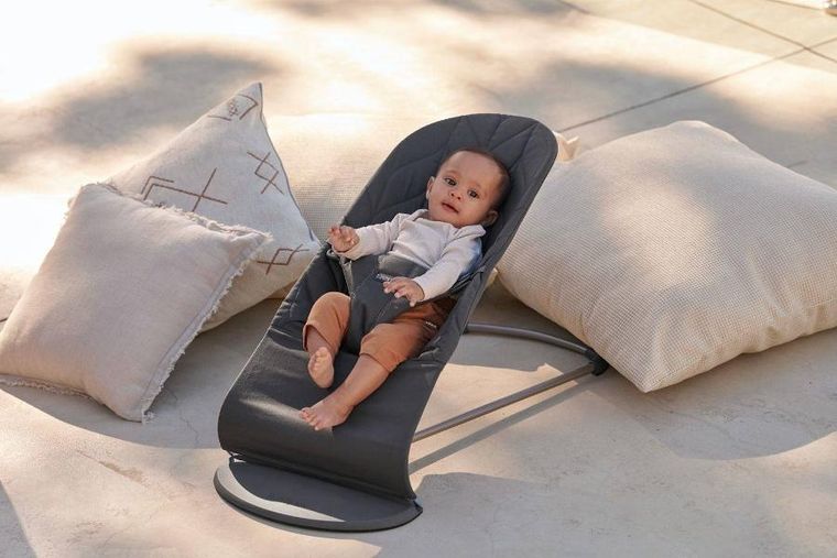 BabyBjörn, Bliss Woven, Petal Quilt, leżaczek, antracyt