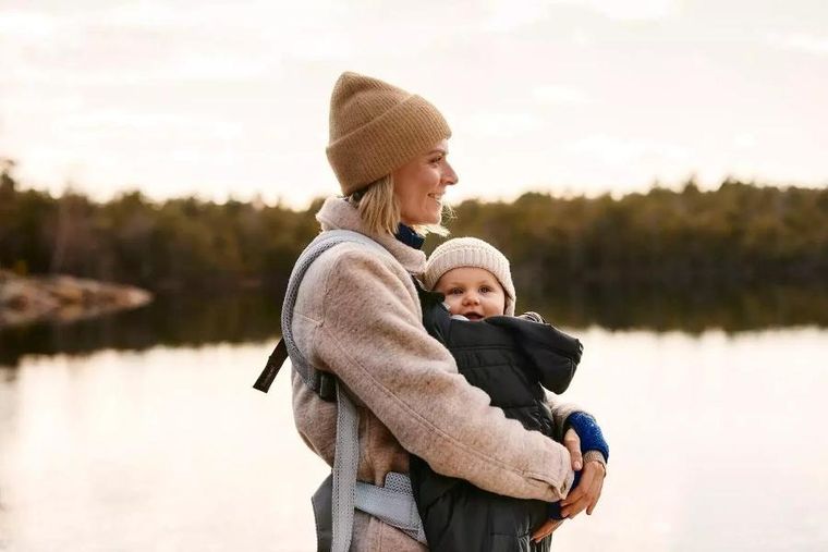BabyBjörn, zimowy pokrowiec do nosidełka, black