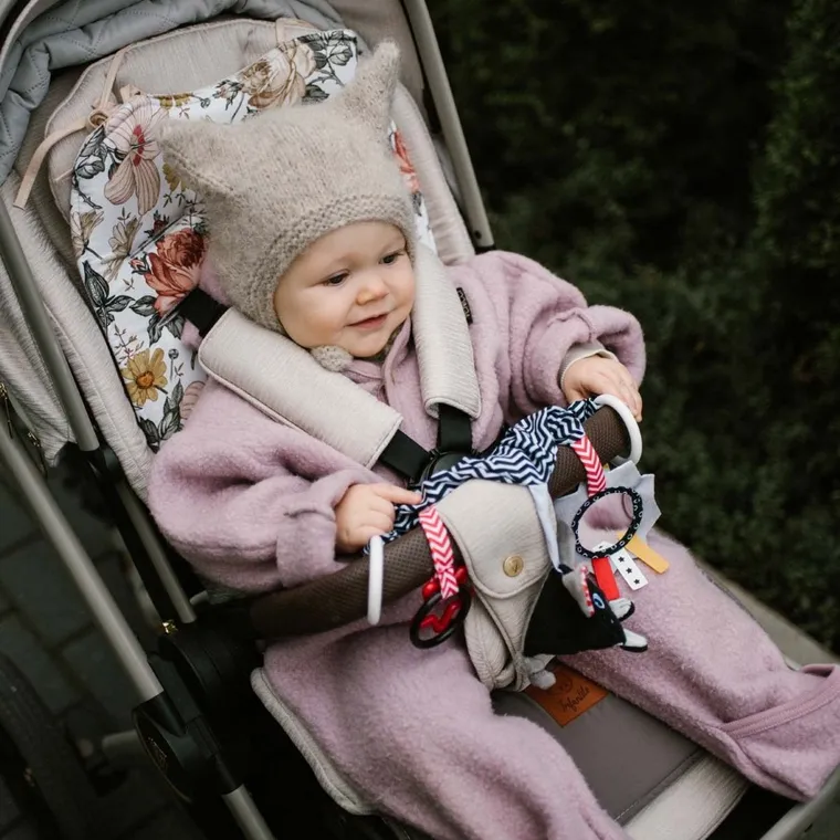 BabyOno, zawieszka do wózka i fotelika, Cheese&Skip