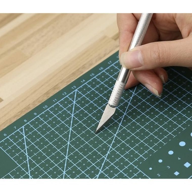 Bigstren, mata do cięcia A2, modelarska