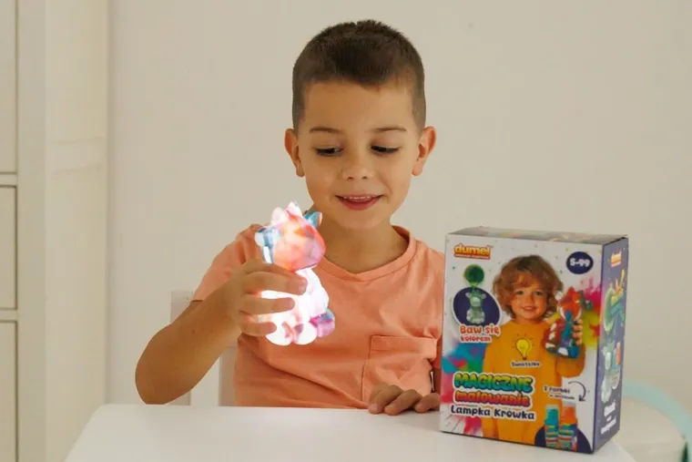 Dumel, Magiczne Malowanie, Lampka krówka, zestaw kreatywny