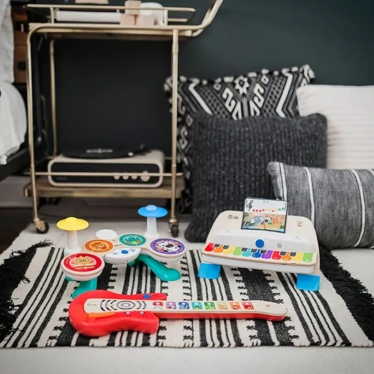 Hape, Baby Einstein, Magiczna dotykowa gitara, zabawka muzyczna