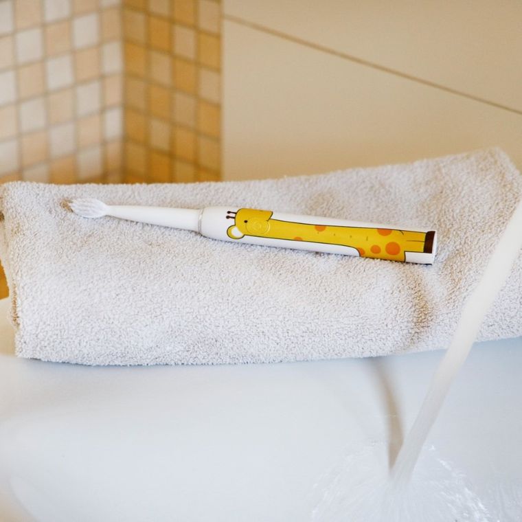 InnoGIO, GIOsonic, Giraffe, soniczna szczoteczka do zębów dla dzieci, żółta