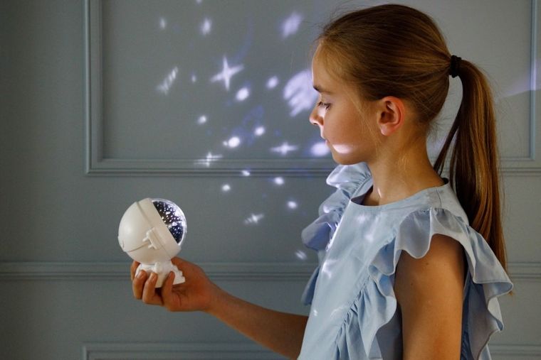 InnoGIO, GIOstar, Astronauta, projektor dla dzieci z pozytywką