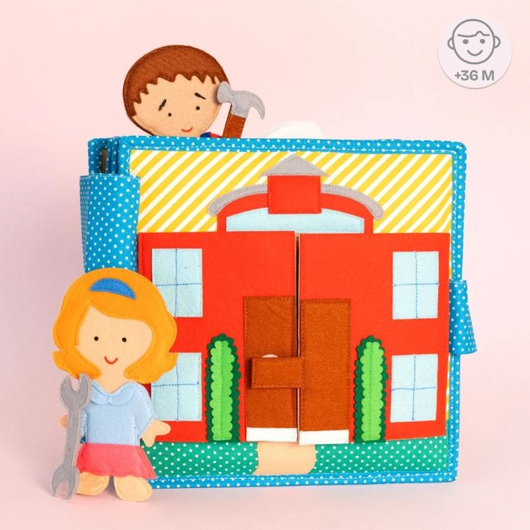 Jolly Designs. Zawody. Książeczka sensoryczno-manipulacyjna