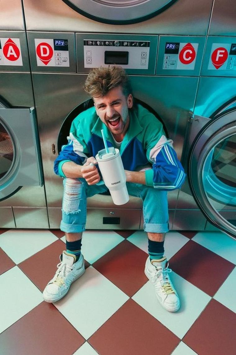 Kambukka, Rio Tumbler, kubek termiczny, teleskopowa słomka, Frosty Coconut, 950 ml