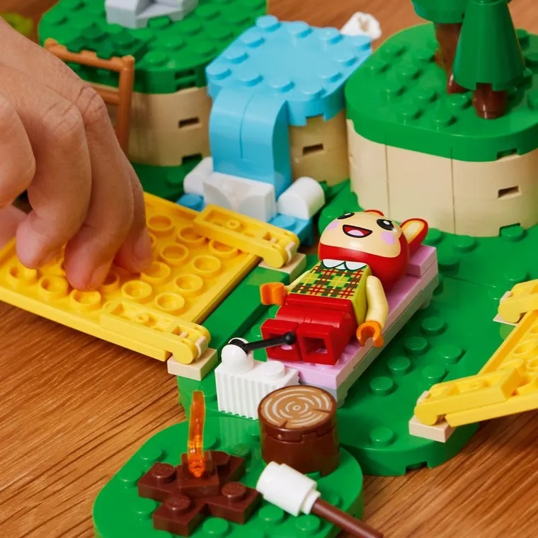 LEGO Animal Crossing, Zabawy na świeżym powietrzu Bunnie, 77047