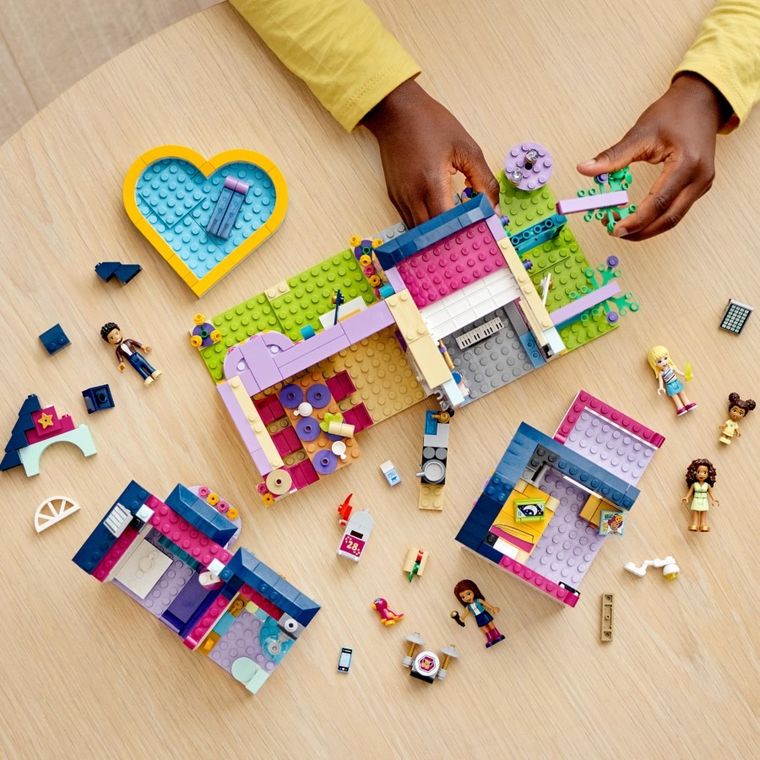 LEGO Friends, Dom rodzinny Andrei, 41449
