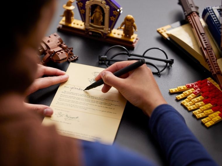 LEGO Harry Potter, Ikony Hogwartu - Hedwiga (edycja kolekcjonerska), 76391