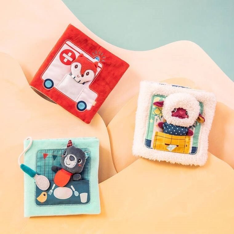 Lilliputiens, Smacznego! Wilk Louis, książeczka aktywizująca z mini-przytulanką, 12m+