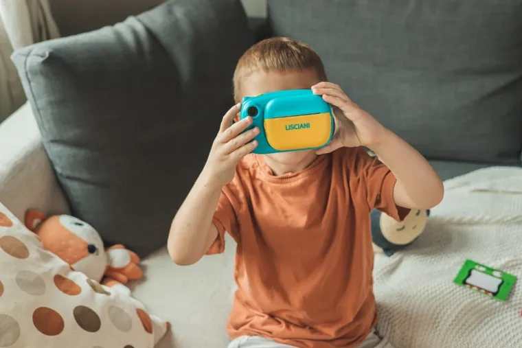 Lisciani, Hi-Tech, Print Cam, aparat natychmiastowy, zestaw z ramkami i naklejkami