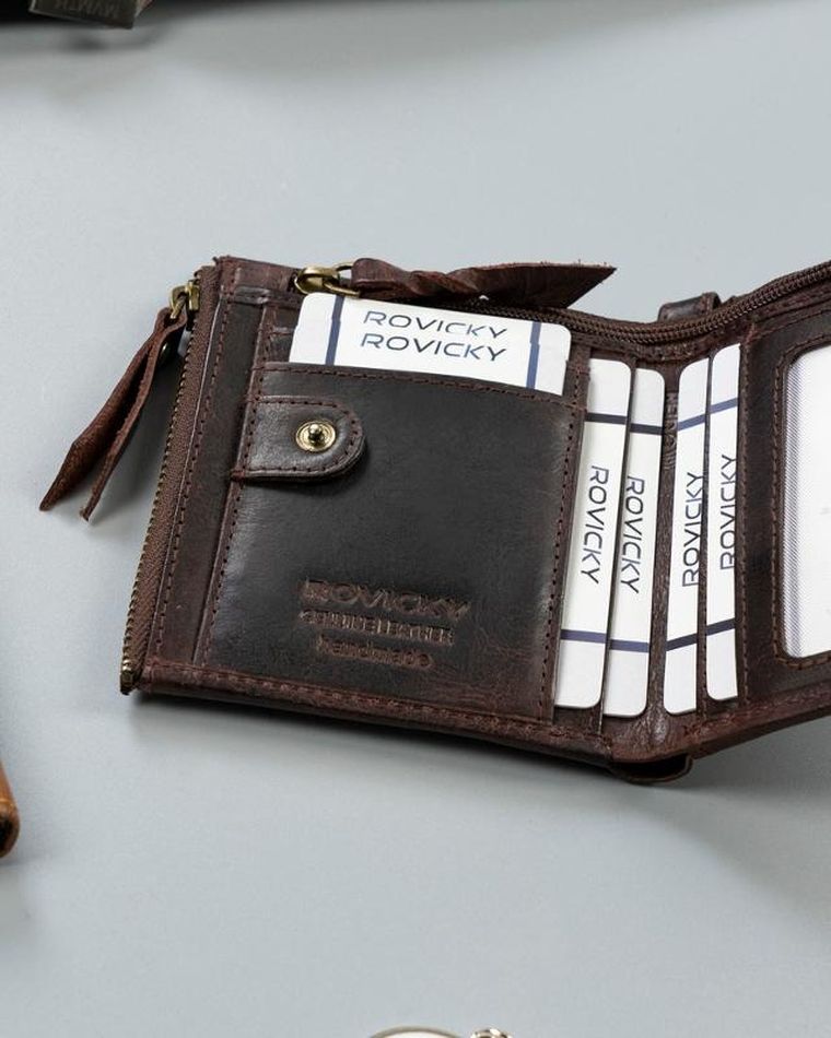 Portfel, brązowy, skórzany, RFID, Rovicky
