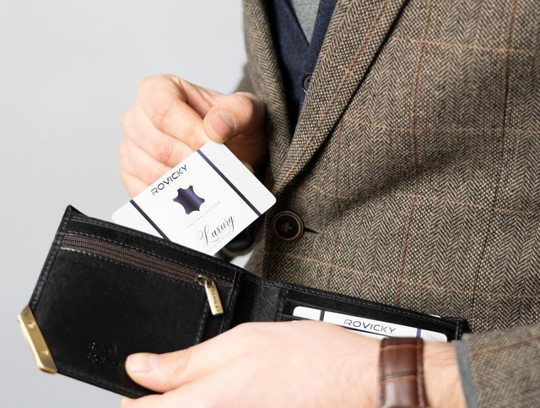 Portfel, czarny, skórzany, RFID, Rovicky