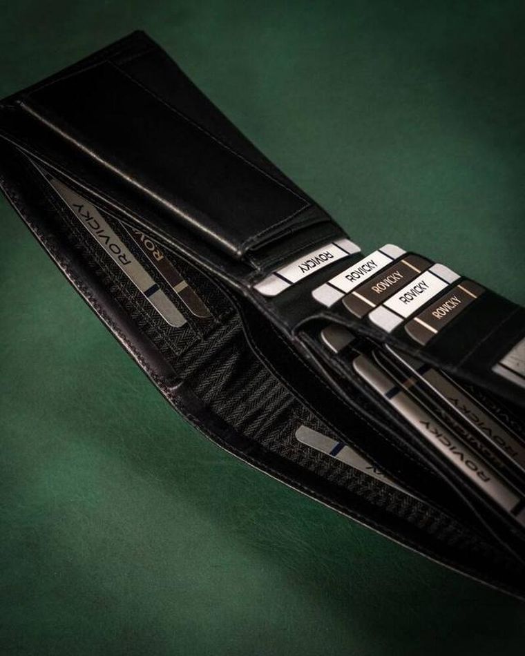 Portfel, czarny, skórzany, RFID, Rovicky