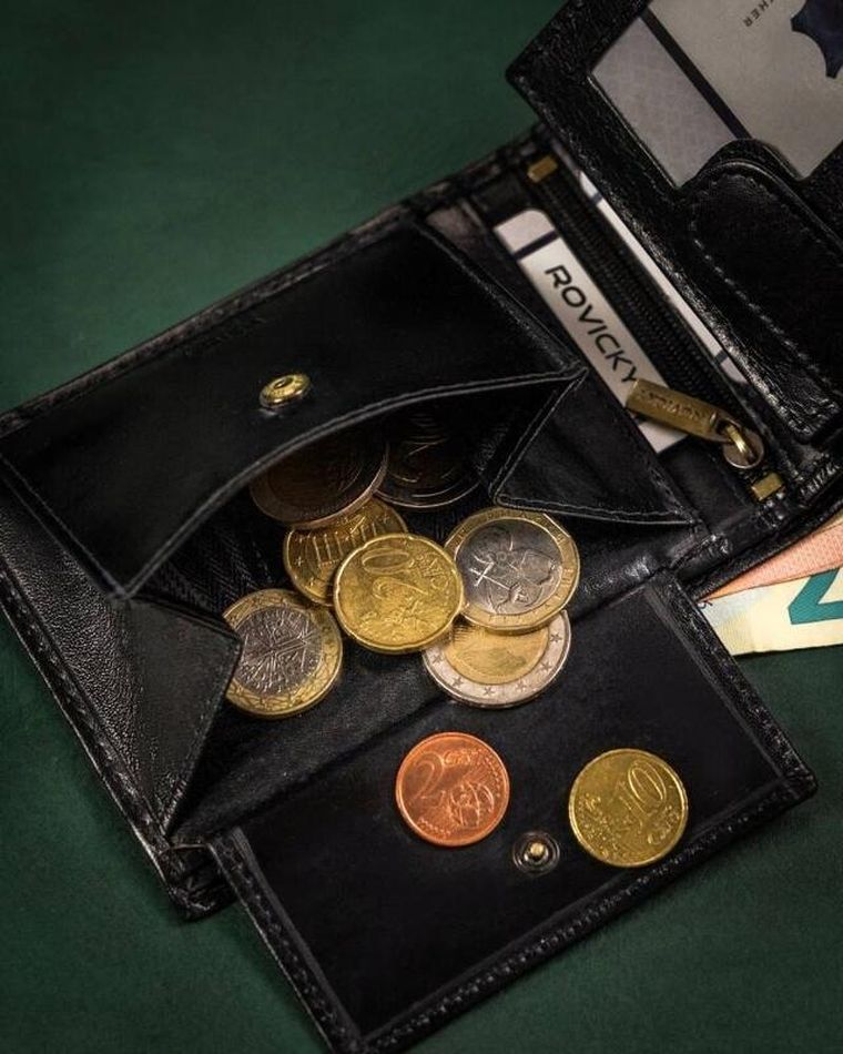 Portfel, czarny, skórzany, RFID, Rovicky