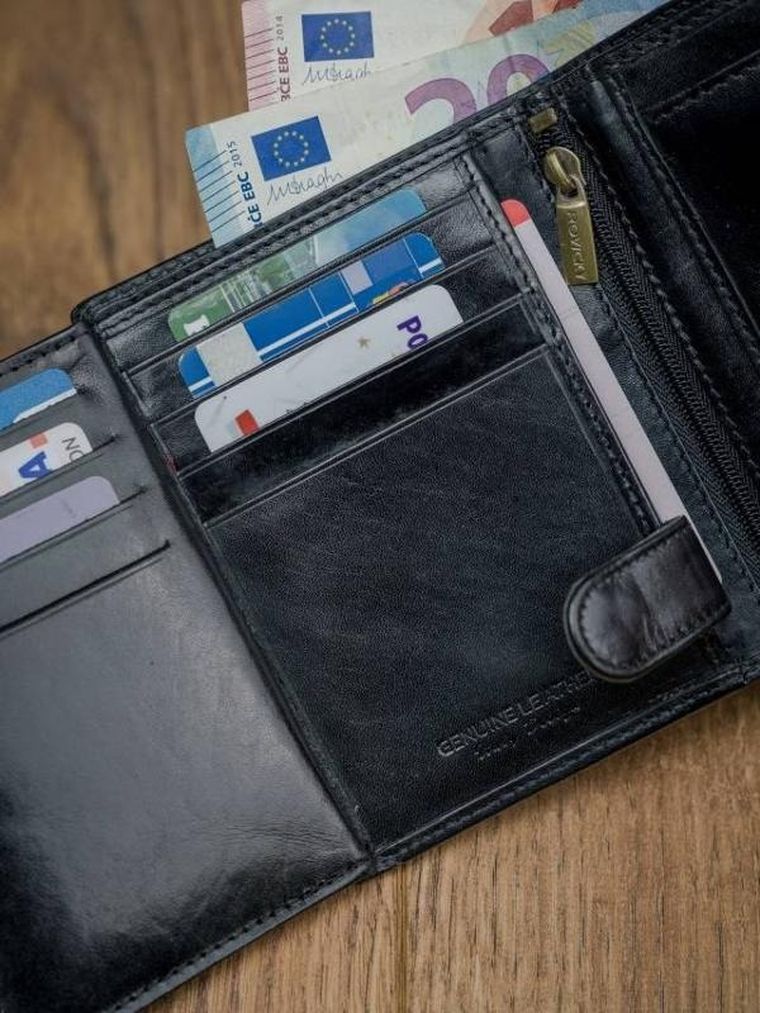 Portfel, czarny, skórzany, RFID, Rovicky