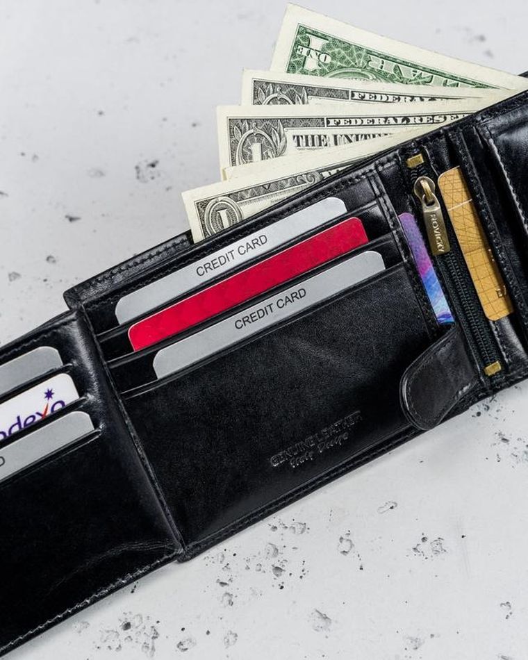 Portfel, czarny, skórzany, RFID, Rovicky