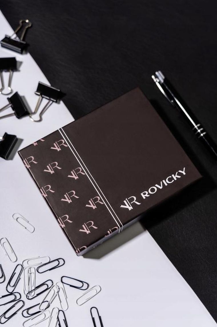 Portfel, czarny, skórzany, Rovicky