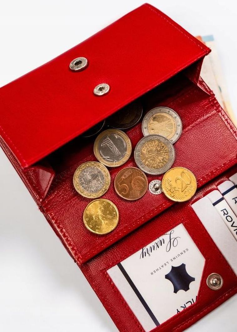 Portfel, czerwony, skórzany, RFID, Rovicky