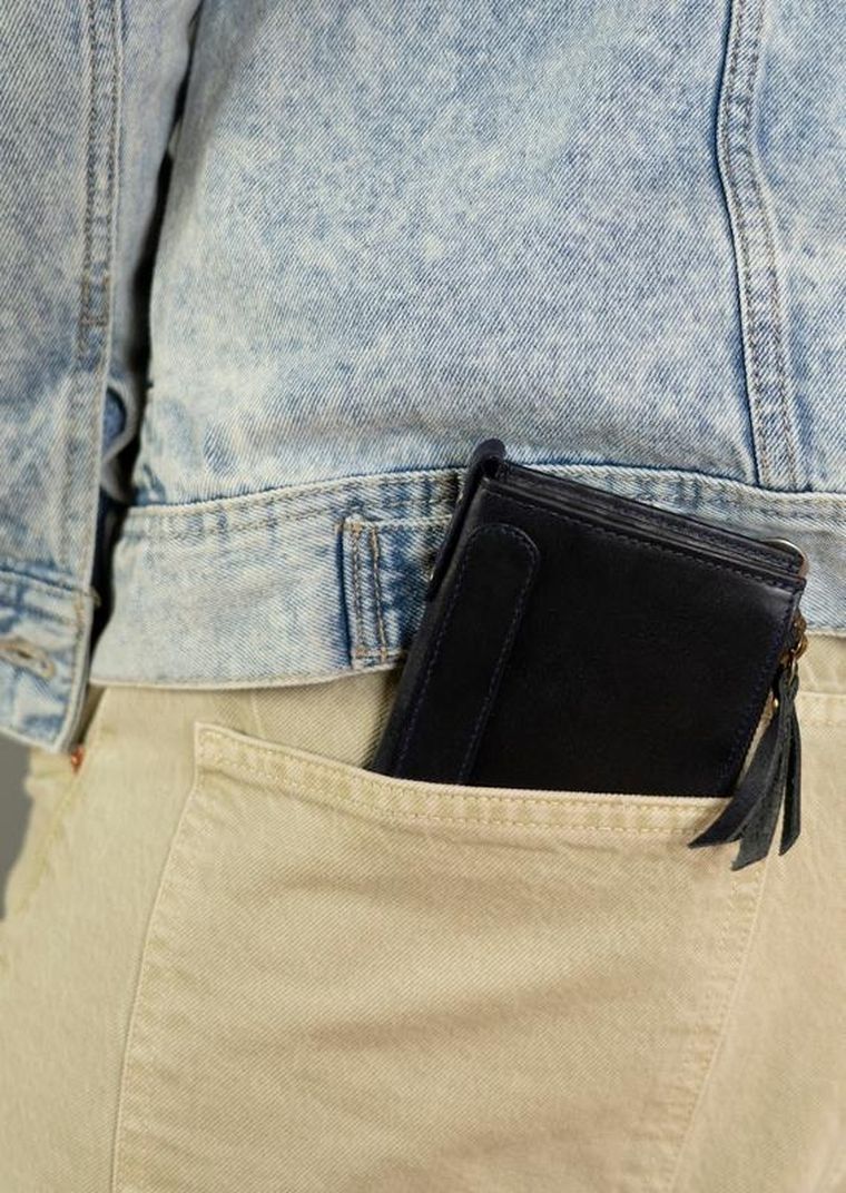 Portfel, granatowy, skórzany, RFID, Rovicky