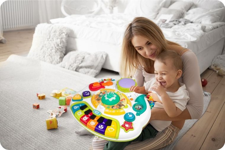 Ricokids, stolik edukacyjny, interaktywny z mikrofonem, Bluetooth