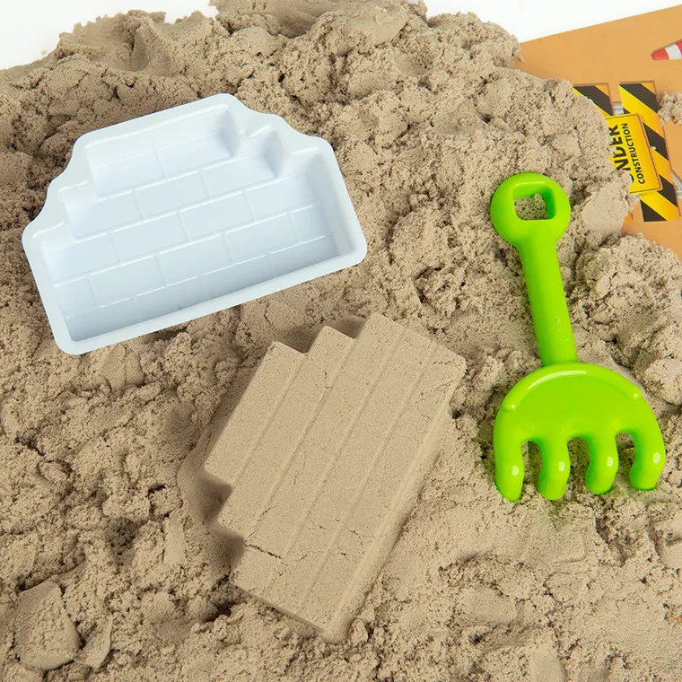 Smiki, Budowa, piasek sensoryczny, masa plastyczna