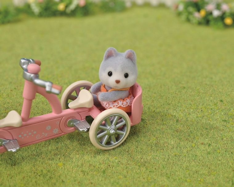 Sylvanian Families, Pieski Husky na rowerze, zestaw z figurkami, 5637