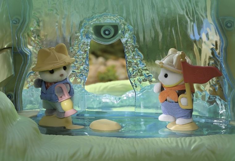 Sylvanian Families, Secret Forest, Wyspa z wodospadem, 5761