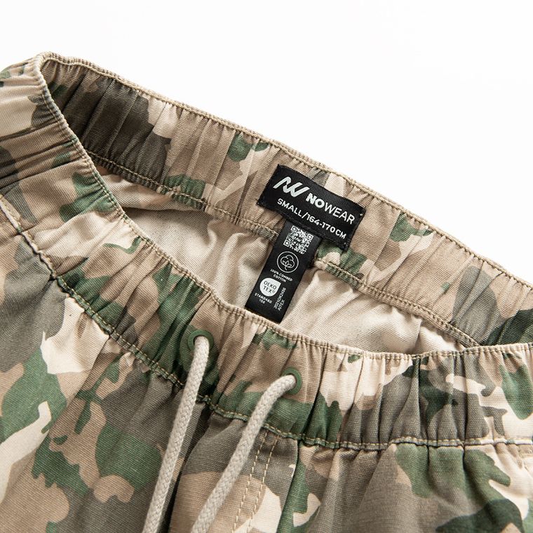 Szorty moro unisex o kroju baggy NOWEAR