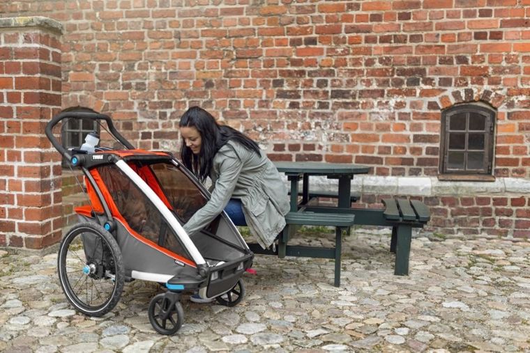 Thule, Chariot Cross 2, przyczepka rowerowa, czerwono-szara