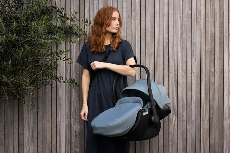 Thule, Maple, pokrowiec na nóżki do fotelika samochodowego dla niemowląt, Mid Blue