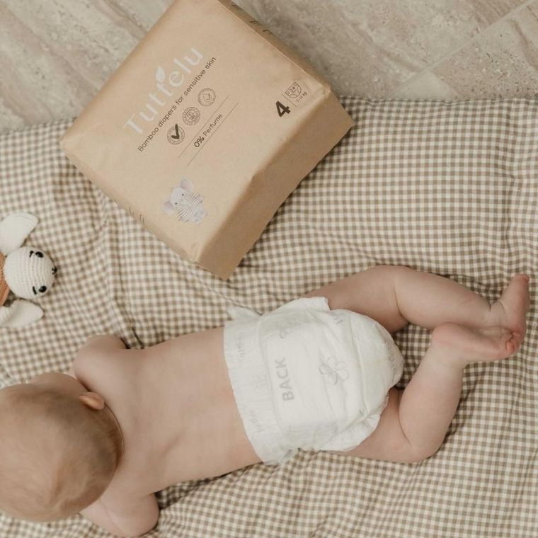 Tuttelu, bambusowe pieluszki jednorazowe, rozmiar 4, 7-11 kg, 24 szt.