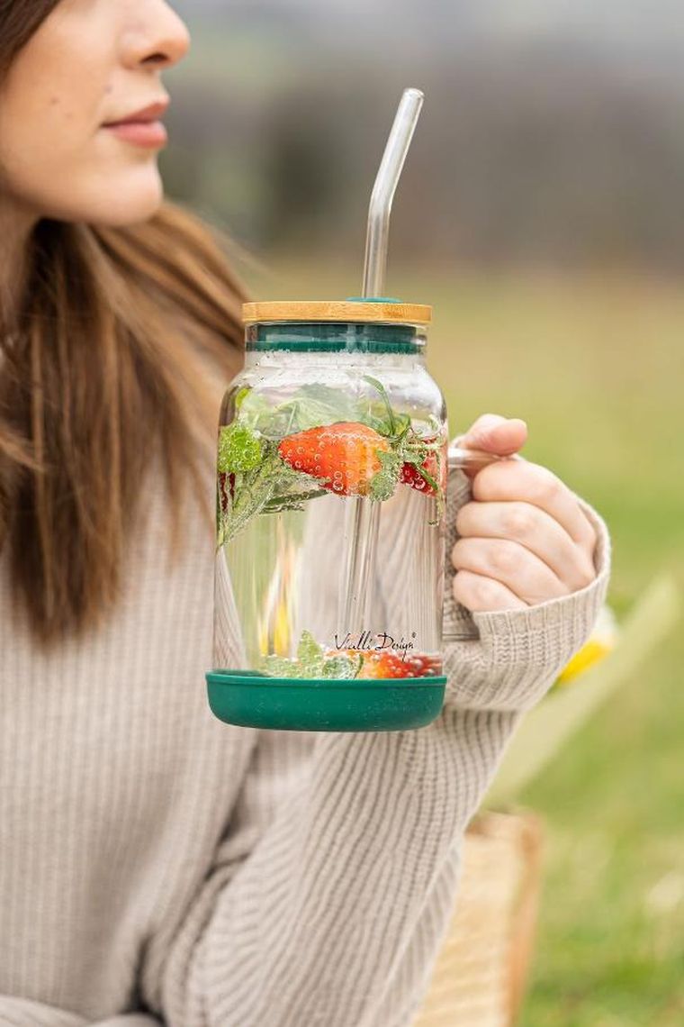 Vialli Design, słoik ze słomką, 600 ml, zielony Fuori