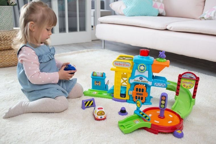 Vtech, Tut Tut Autka, Posterunek Policji, zestaw
