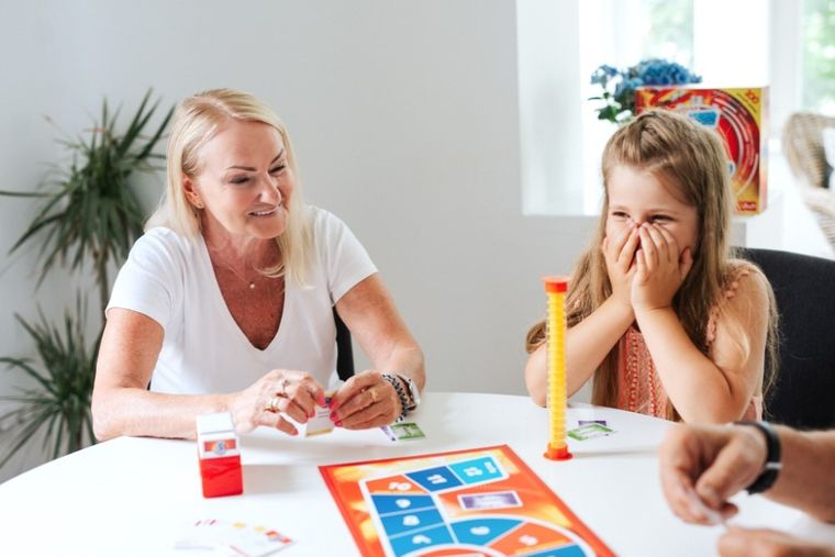 5 Sekund, gra familijna