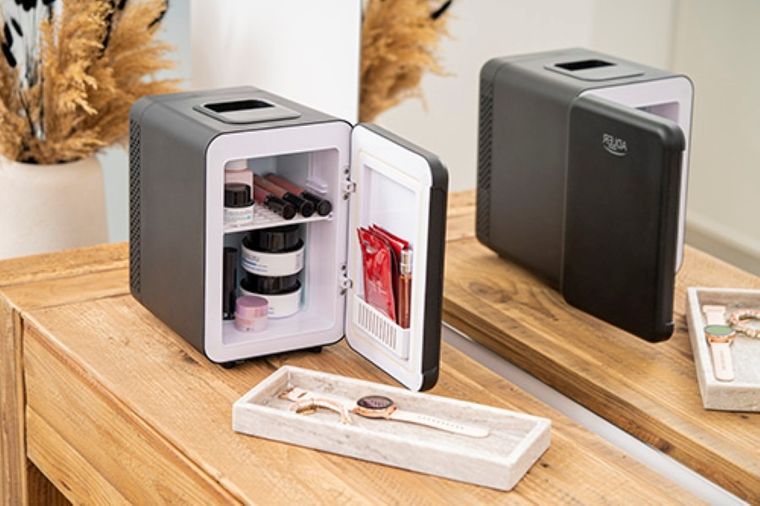 Adler, mini lodówka, AD 8084