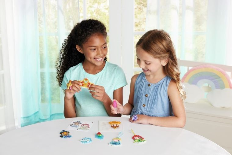 Aquabeads, Księżniczki Disneya, Błyszczące księżniczki, koraliki wodne, zestaw startowy, 800 elementów, 31997