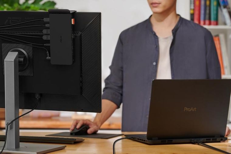 Asus, stacja dokująca, przewodowa, DC500 Triple 4K, Thunderbolt,4 Dock, 150W