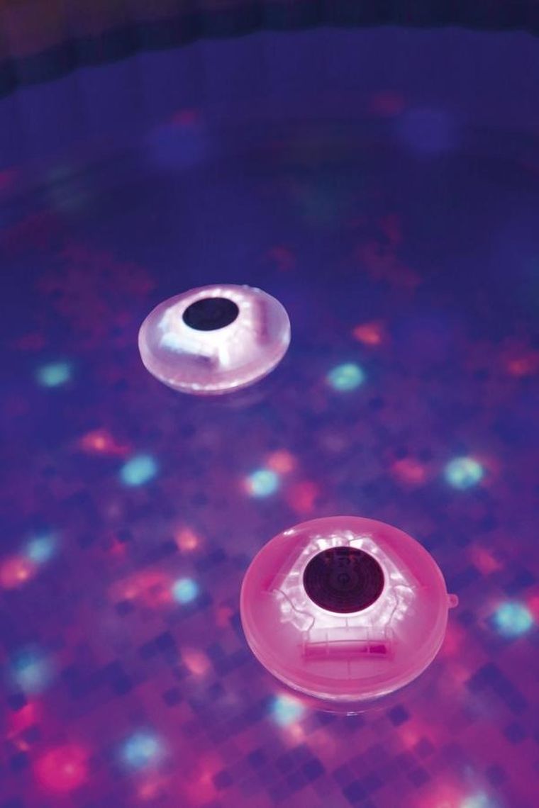 Bestway, lampa basenowa, oświetlenie LED na baterie