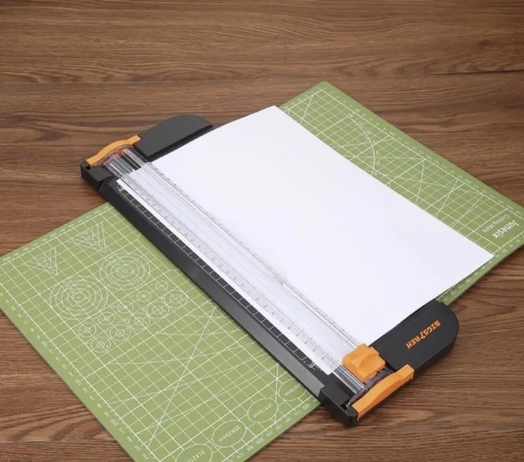 Bigstren, gilotyna do papieru, trymer