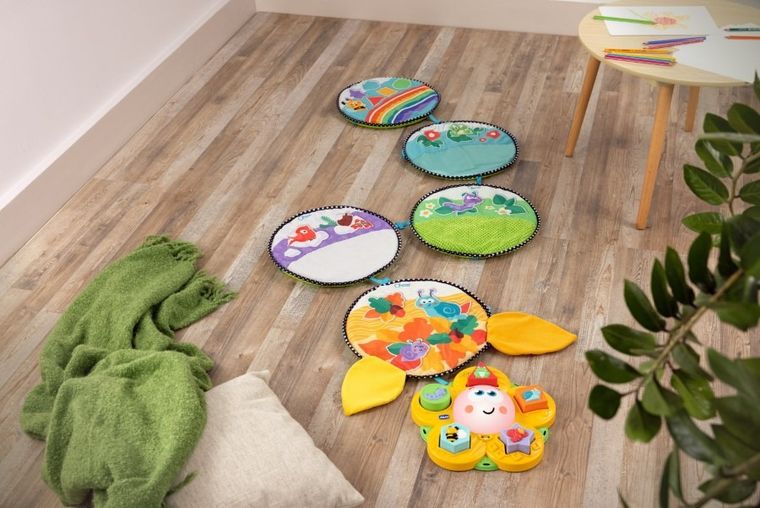 Chicco, Ścieżka sensoryczna, 4 pory roku