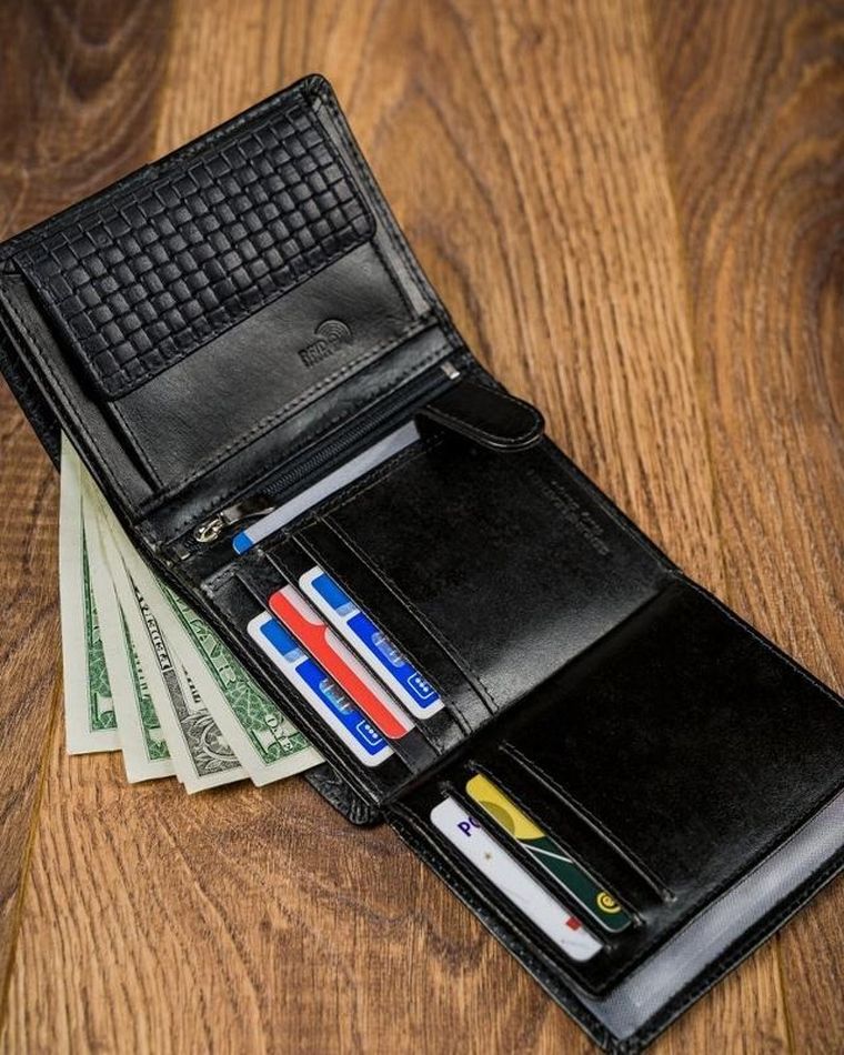 Czarny portfel męski skórzany, Forever Young