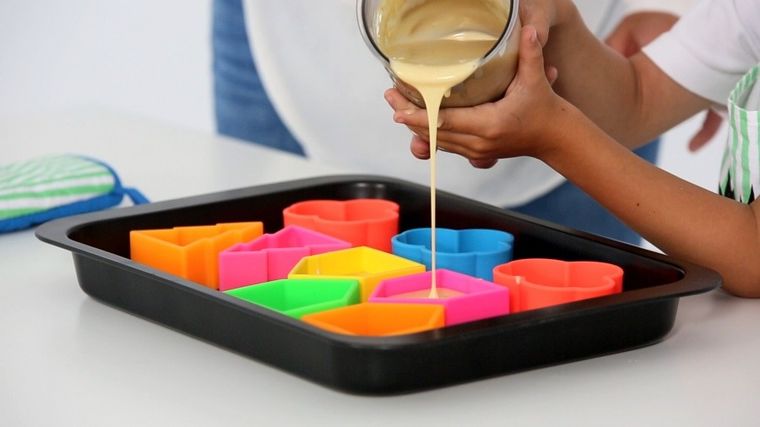 Dena, ludzik i domek, klocki silikonowe, green