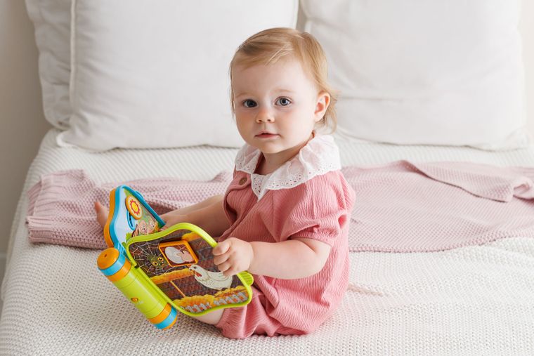 Dumel Discovery, Rozśpiewane zwierzątka, książeczka interaktywna