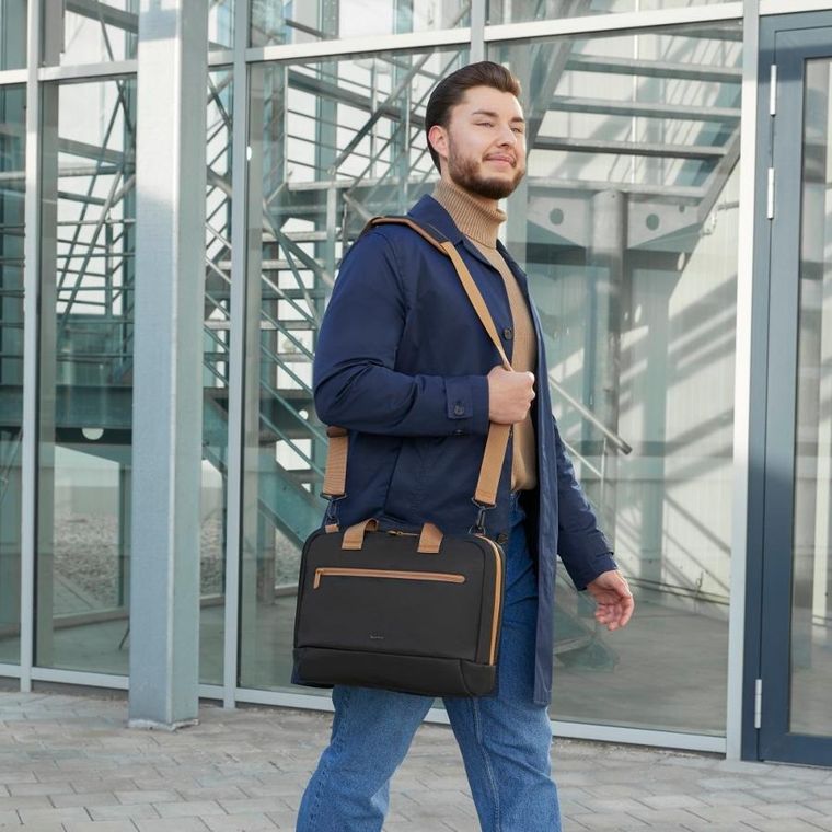 Hama, torba do laptopa Ultra Lightweight 15.6 do 16.2 cala, czarna