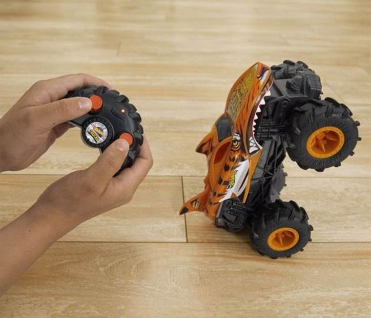 Hot Wheels, Monster Trucks Tiger Shark, pojazd zdalnie sterowany, skala 1:24