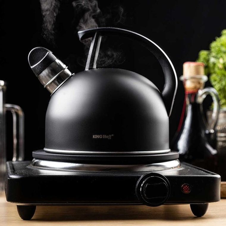 Kinghoff, czajnik z gwizdkiem, czarny mat, 1,5l