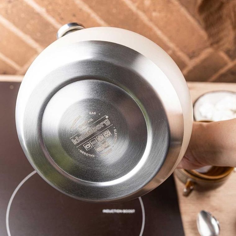 Klausberg, czajnik stalowy z gwizdkiem, beżowy mat, 3l, kb-7956